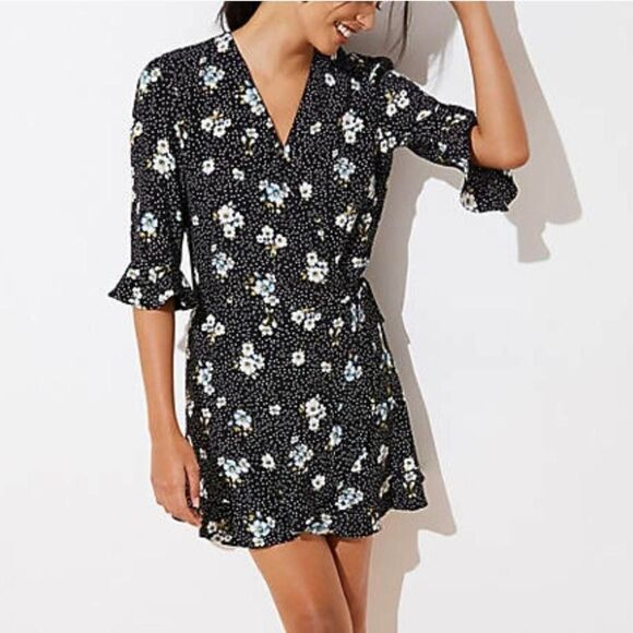 Loft Black Floral Print 3/4 Sleeve Wrap Romper Size 10 - Picture 1 of 5